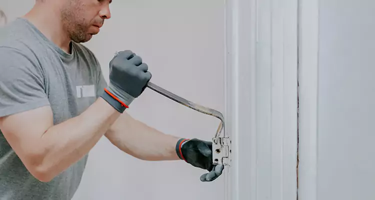Cracked Door Jamb Repair in Ocala, FL
