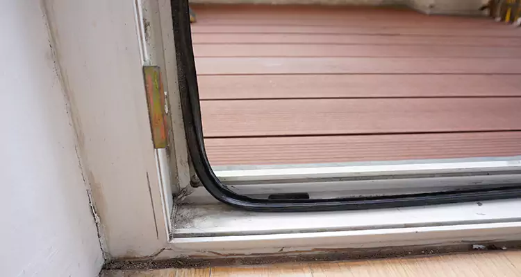 Why Choose Us for Leaking Sliding Glass Door Repair in Ocala, FL?