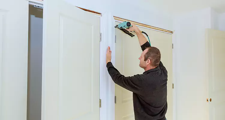 Top Rated Door Fixing ServiceFixing Garage Door Track in Ocala, FL