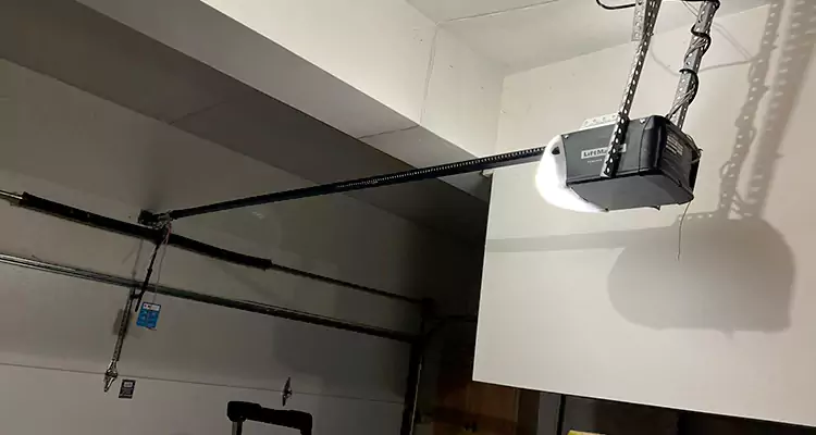 Linear Garage Door Opener Repair in Ocala, FL