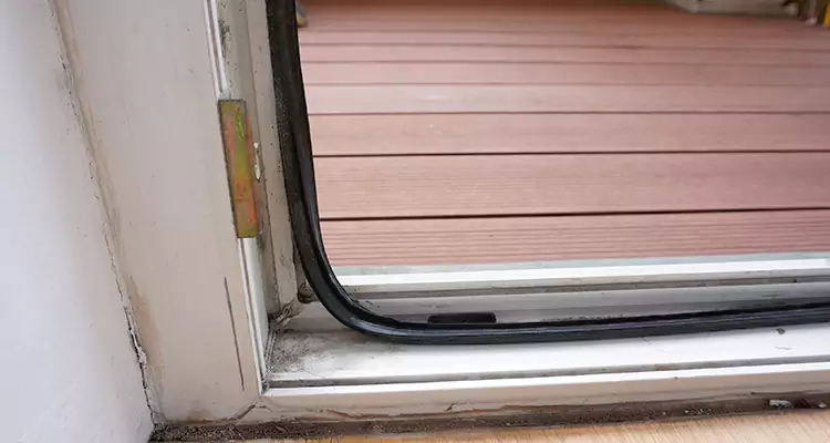 Repair Patio Doors Leaking at Bottom in Ocala, FL