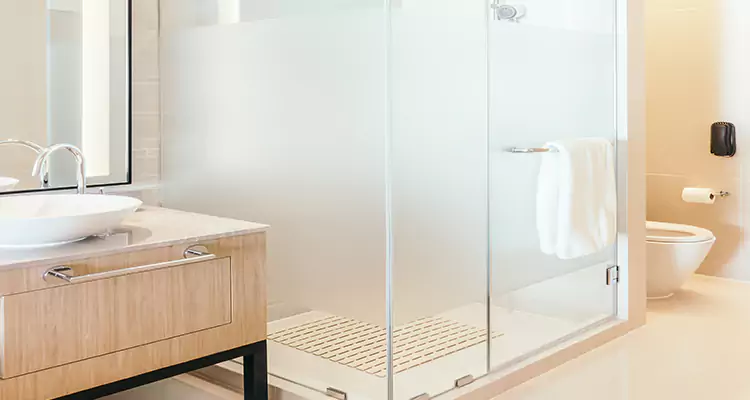 Expert Shower Door Fix and Repair in Ocala, FL