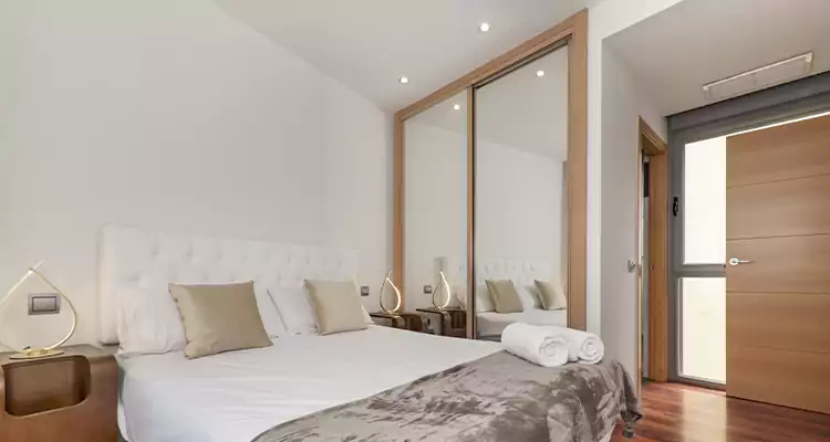 Sliding Wardrobe Door Mirror Replacement in Ocala, FL